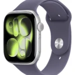 Apple Watch Series 11 GPS + Cellular - Caixa prateada de alumínio – 46 mm - Pulseira esportiva roxo-névoa – M/G - Distribuidor Autorizado