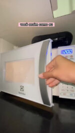 Micro-ondas Electrolux 20L Branco com Função Tira Odor e Descongelar MTO30 - Imagem 9